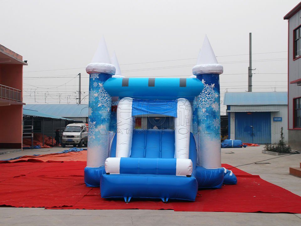 inflatable castle