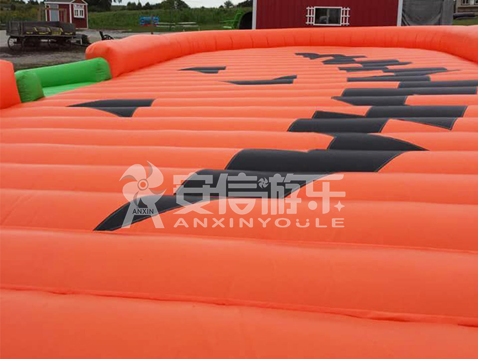 Inflatable pumpkin jumping pad