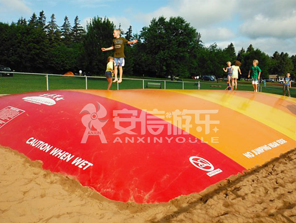 inflatable jumping pillow jump pillow