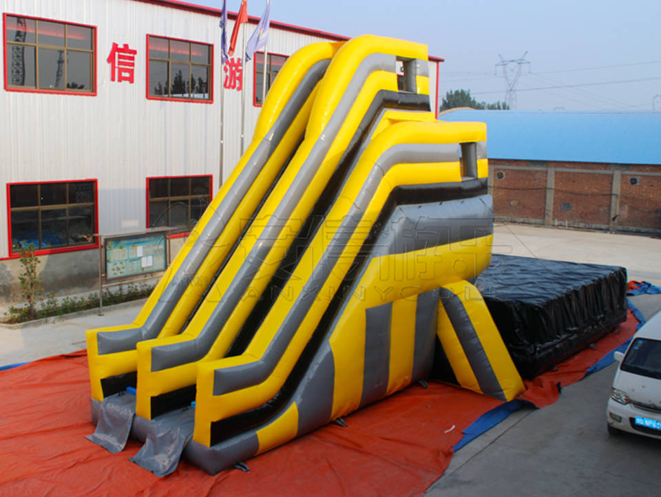 Inflatable stunt jumping game with jumping bag