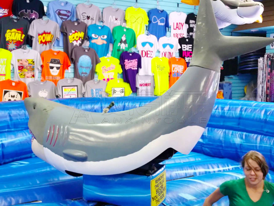 Customized inflatable mechanical shark ride game