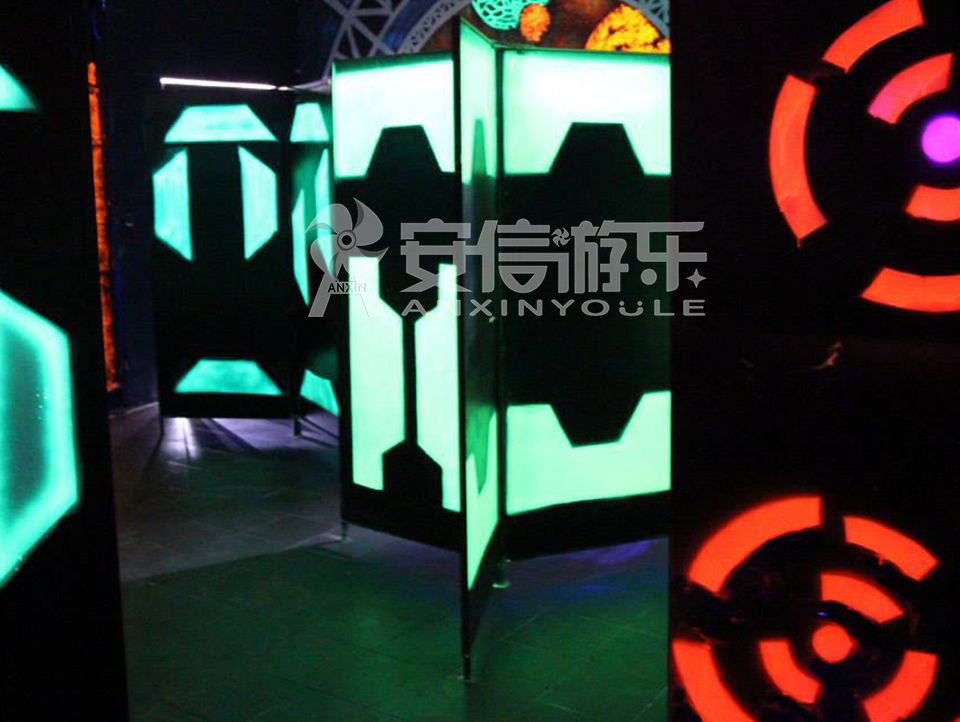 inflatable laser tag arena