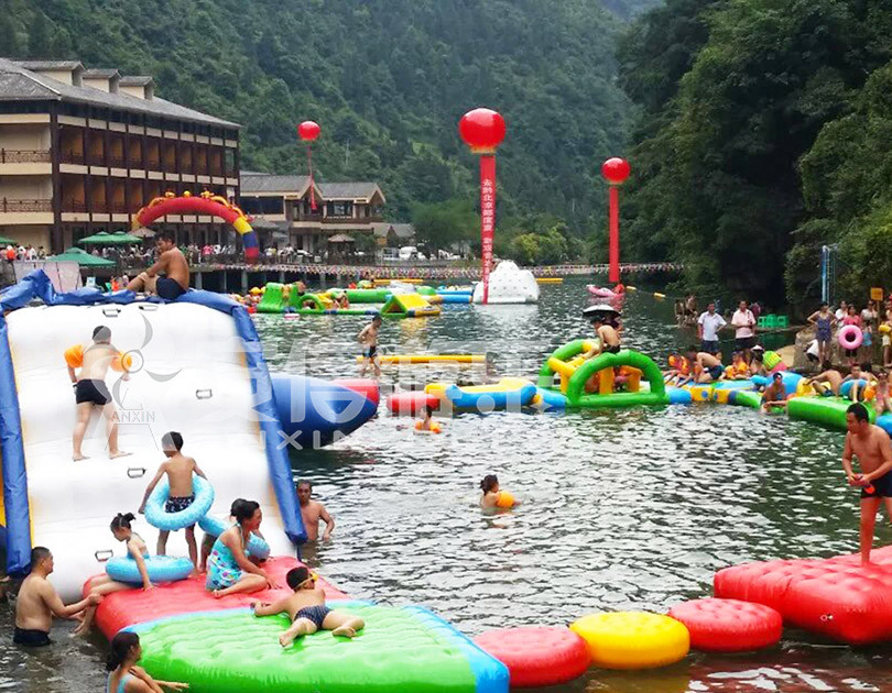 ANXIN project inflatable floating obstacle course in guizhou