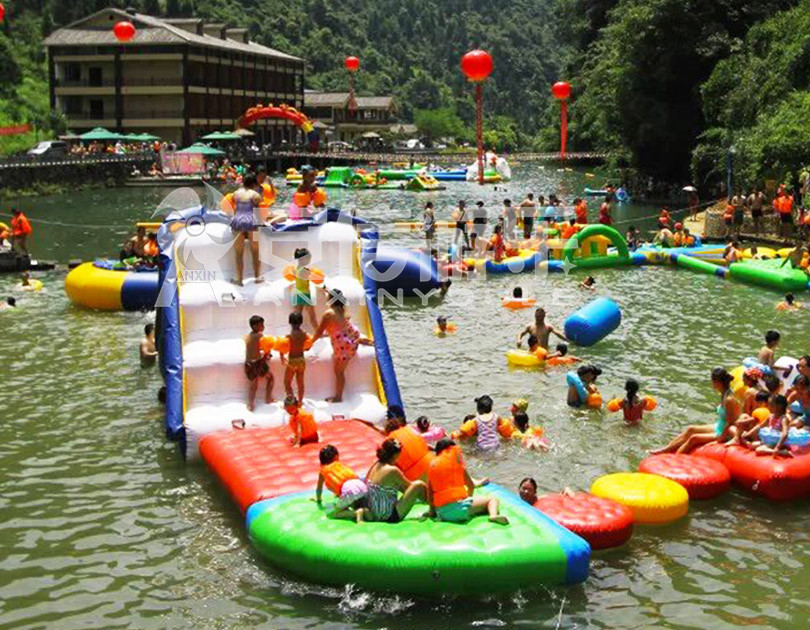 ANXIN project inflatable floating obstacle course in guizhou