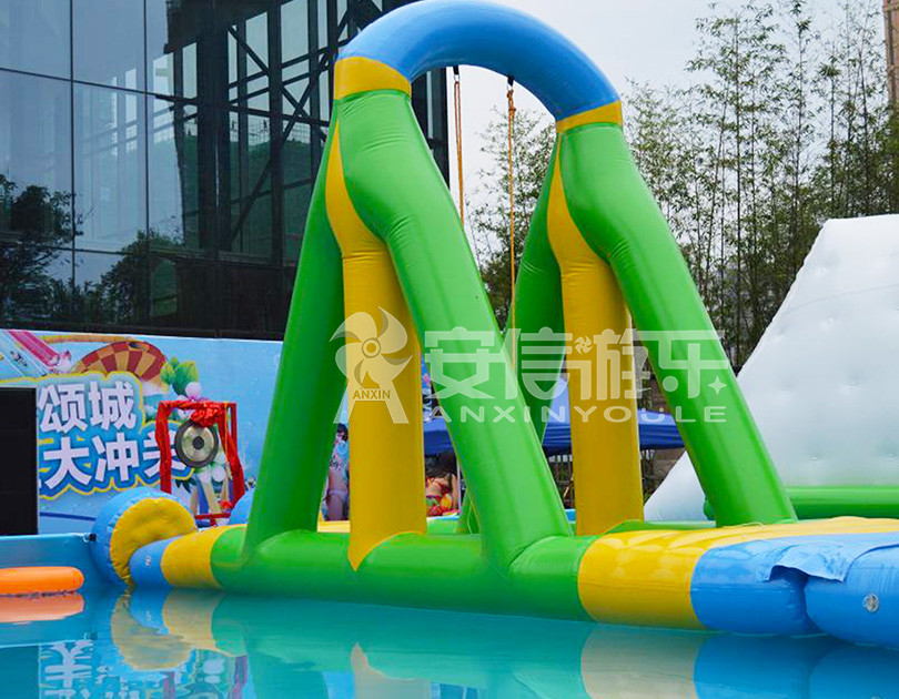 ANXIN Inflatable obstacle course floating mobile water park