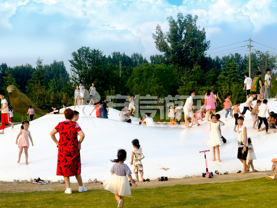 Jumping Cloud for Parks