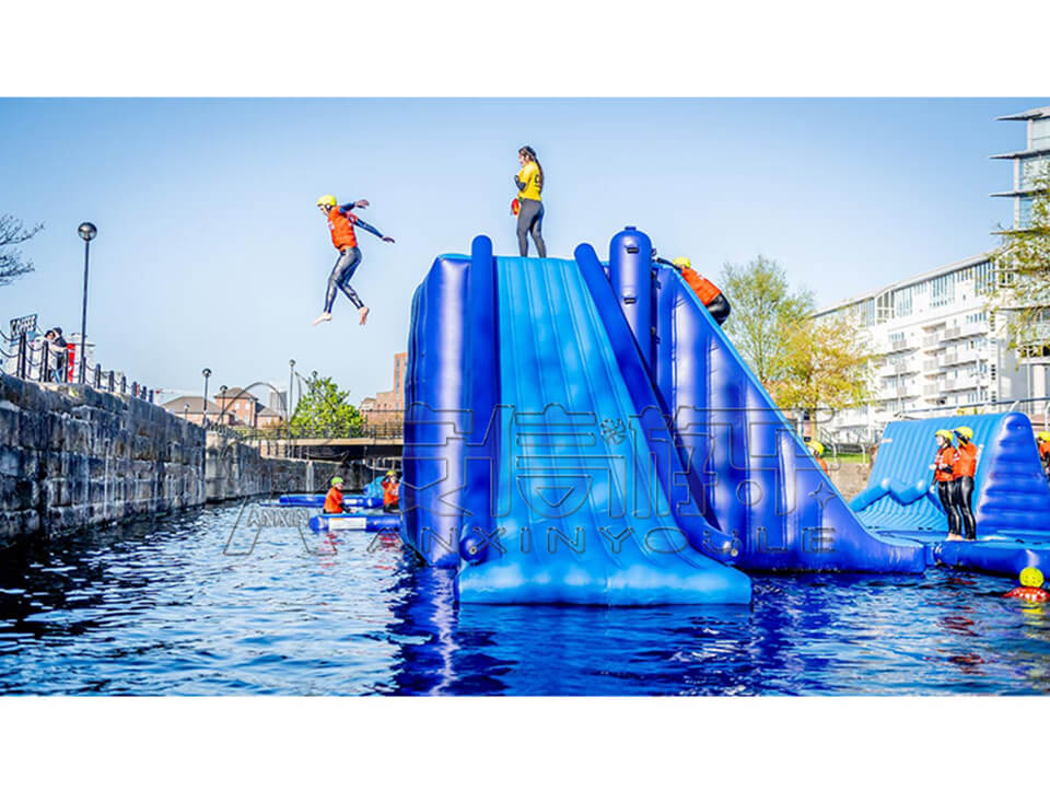 Inflatable Floating Water Park obstacle course aqua park