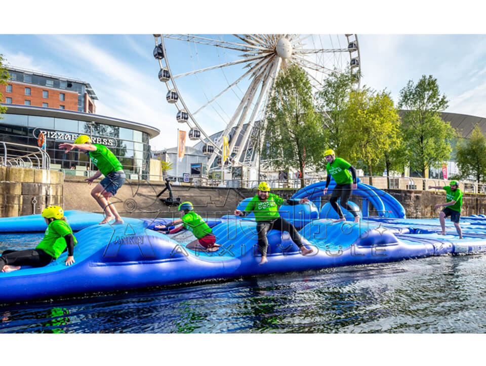 Inflatable Floating Water Park obstacle course aqua park